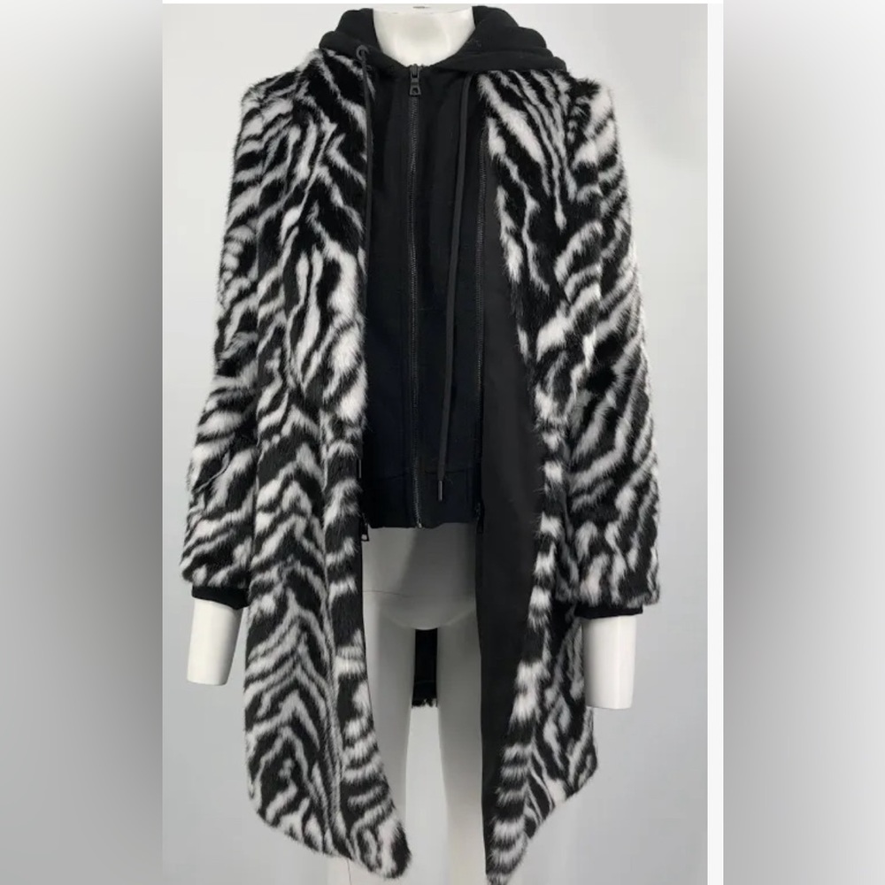 Alice + Olivia Kylie Hooded Zebra Print Faux Fur Coat XS
